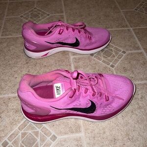 Nike Dynamic Support Lunarlon Lunarglide Sneakers